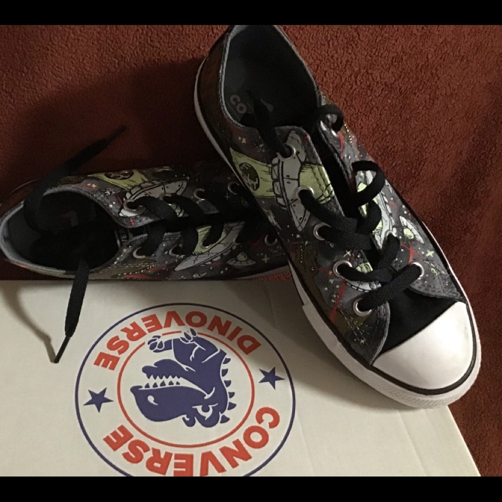 Boys Converse